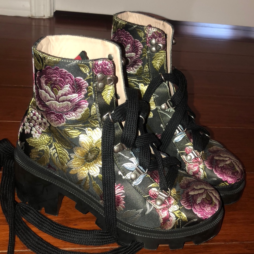 Gucci Boots 36